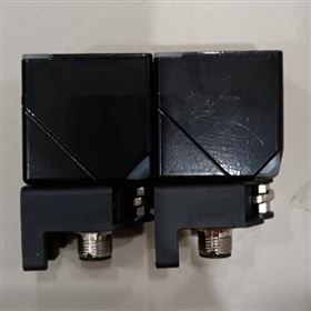 NRB15-30GM50-E2-C-V1P+F电感式接近开关产品示意图