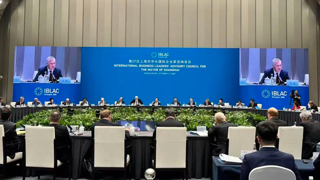 开放创新破局：ABB提出AI＋能源协同方案，支持上海全球创新枢纽建设