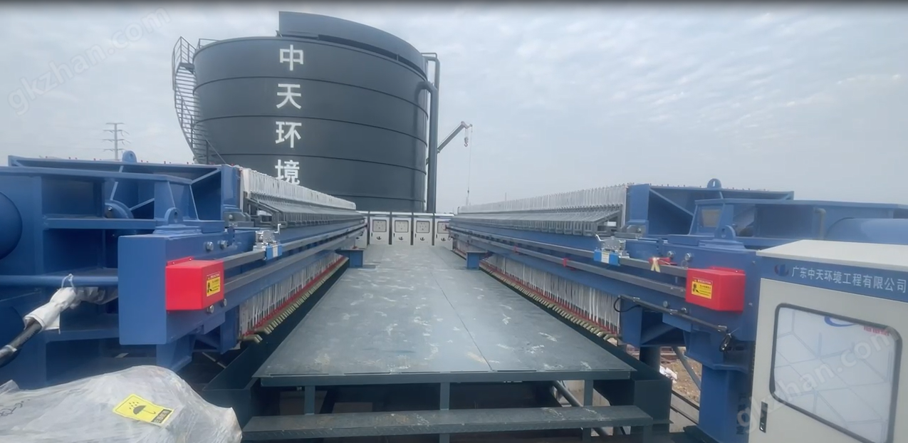 盾構(gòu)打樁污水處理板框壓濾機_中天環(huán)境