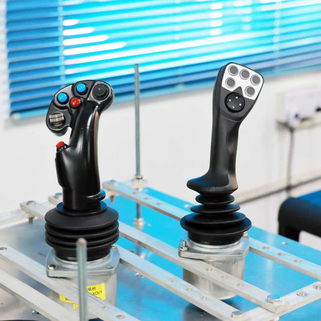 勤卓电磁式振动试验台三轴六度