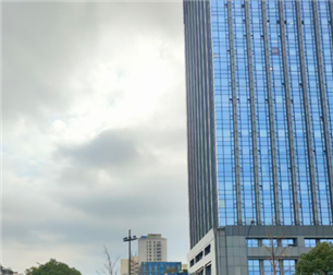 智能新引擎：人形机器人与低空经济双轮驱动产业升级